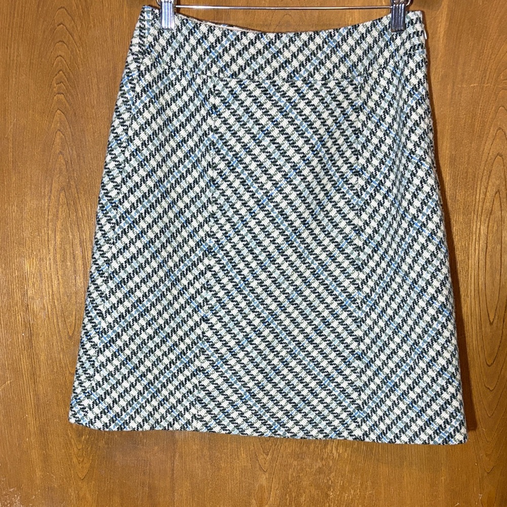ANN TAYLOR Wool Blend Skirt